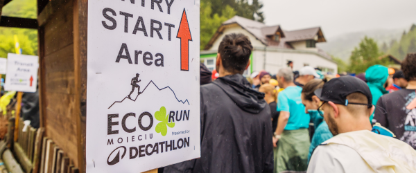 Adriana Pop - EcoRun Moieciu by South East Cancer Help Centre fundraising photo 6